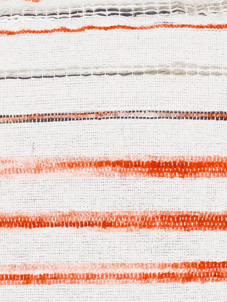 Cojín tejido con borlas bicolor naranjo 45x45cm